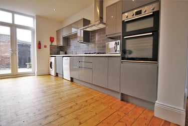 8 bed house, Osborne Road, Jesmond, Newcastle, NE23JT - Image 3